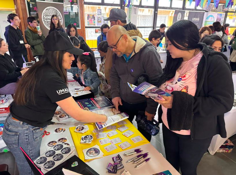 Preguntas, experimentos y ciencia del fin del mundo: la Gran Feria Científica llega a la Sala Zonaustral